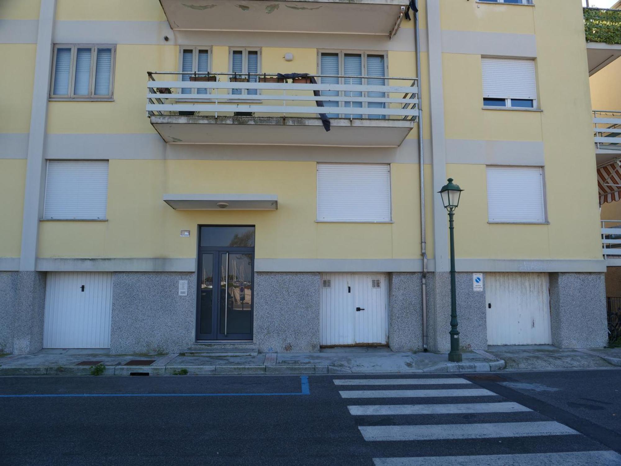 Fiore Di Mare - Delizioso Bilocale Con Posto Auto Vicino Al Porto Grado Kültér fotó